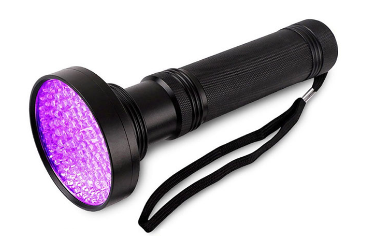 365NM、395NM的UVA LED紫光手電筒有哪些區別
