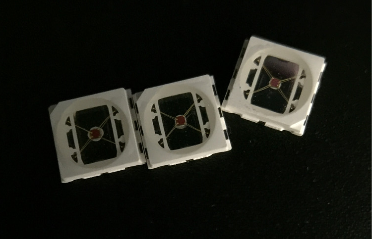 深圳5050LED發(fā)光二極管導通電壓及其他參數(shù)